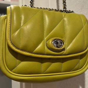 Green coach bag 😊